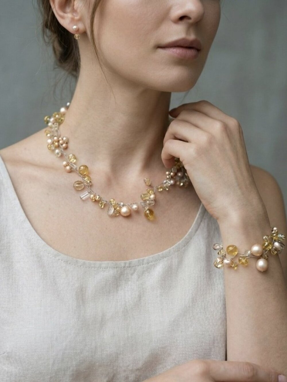 NWOT wired necklace and bracelet adorned with faux pearls & jewels